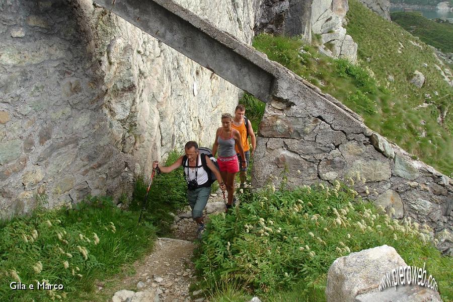 05 Passaggio sotto la condotta.jpg